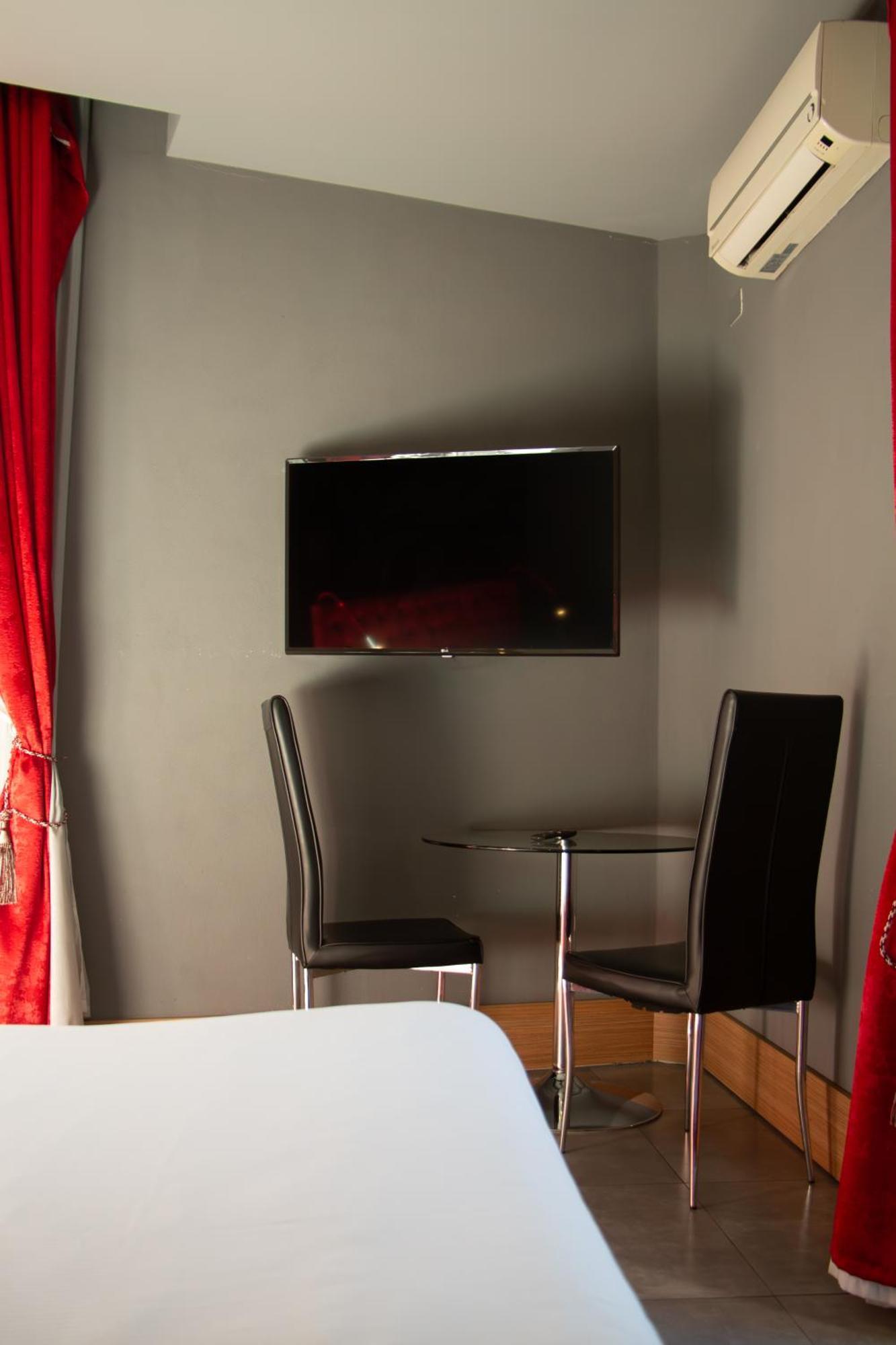 Beb Umberto I Napoli Hotel Buitenkant foto