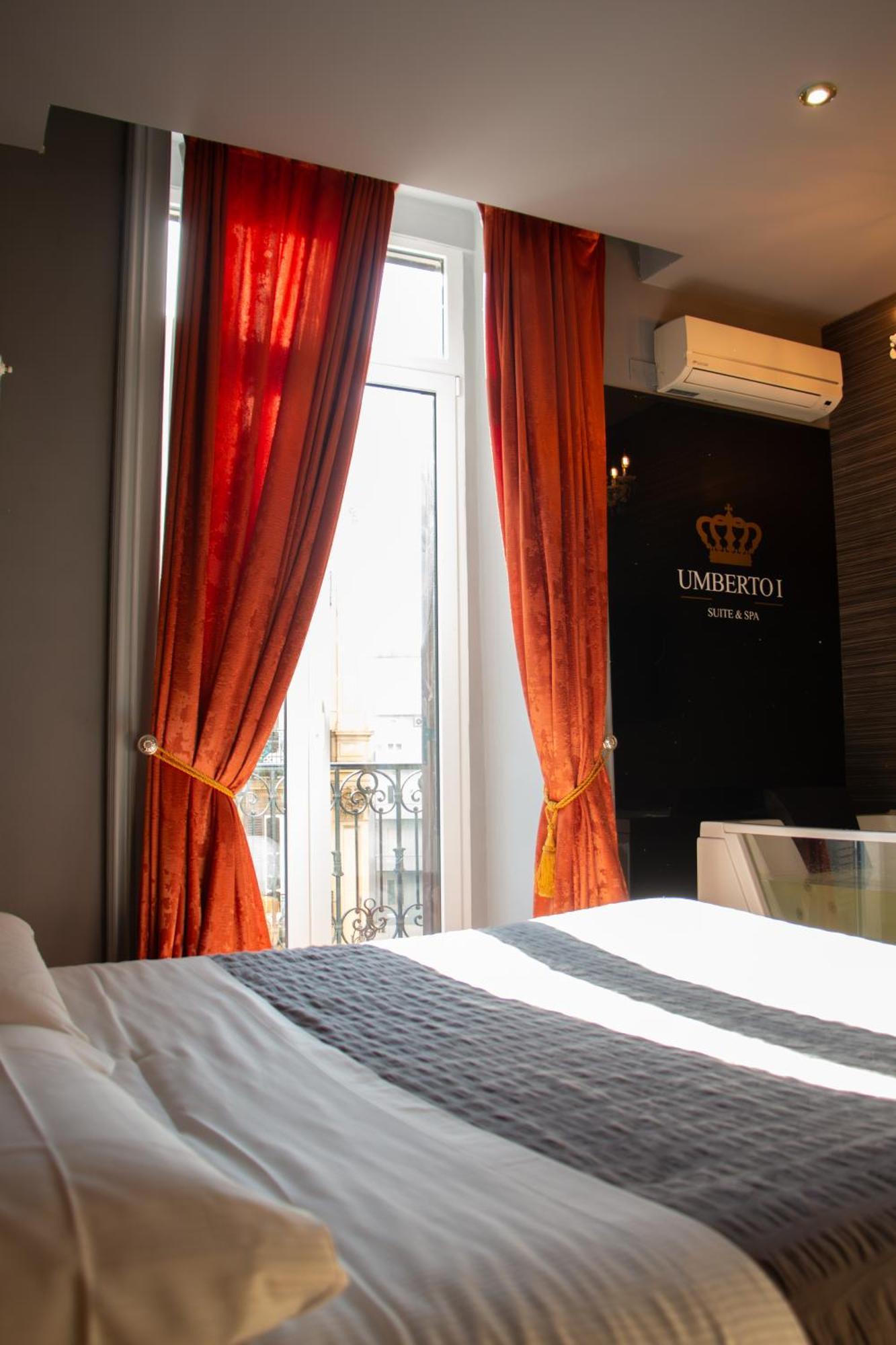 Beb Umberto I Napoli Hotel Buitenkant foto