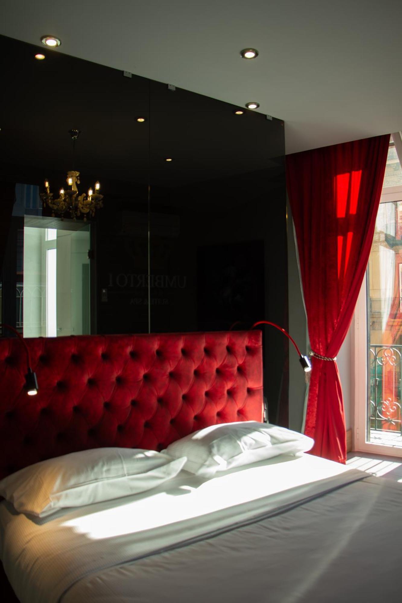 Beb Umberto I Napoli Hotel Buitenkant foto